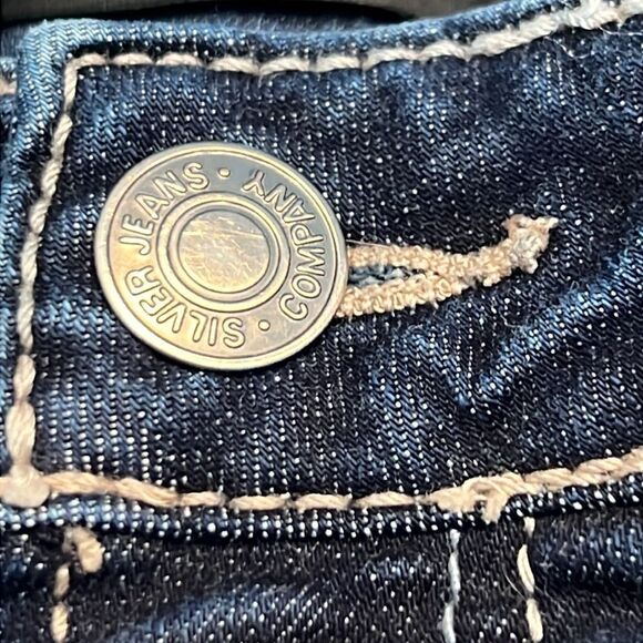 Silver JeansβSuki Slim Boot 22 - Picture 7 of 12